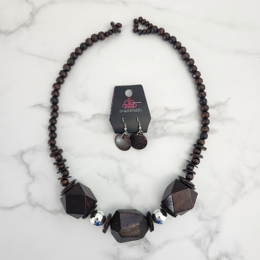 Paparazzi Rustic Elegance Jewelry Set Necklace & Earrings - Picture 2 of 8